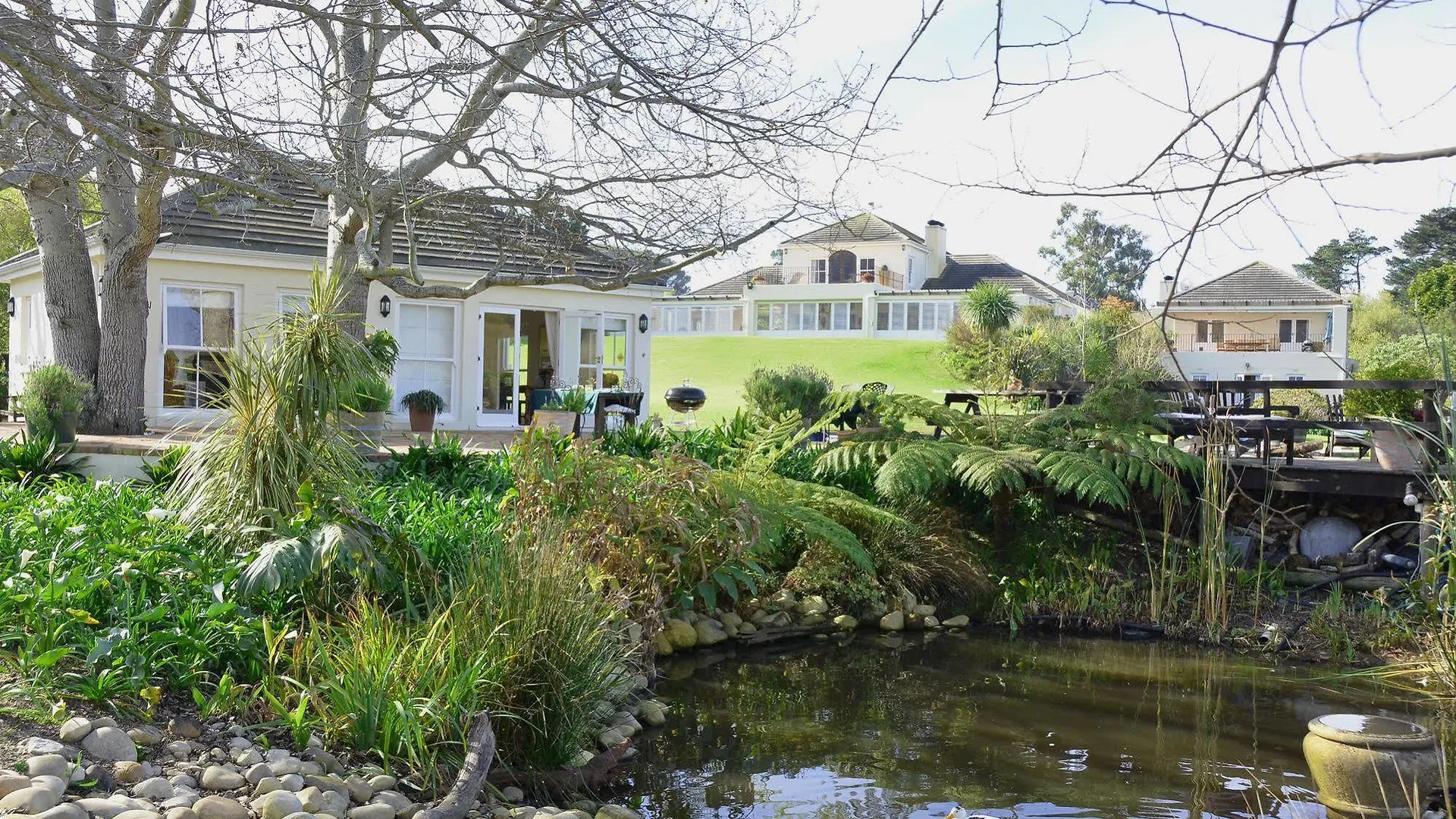 Majini Guesthouse Sweet Valley Gasthof